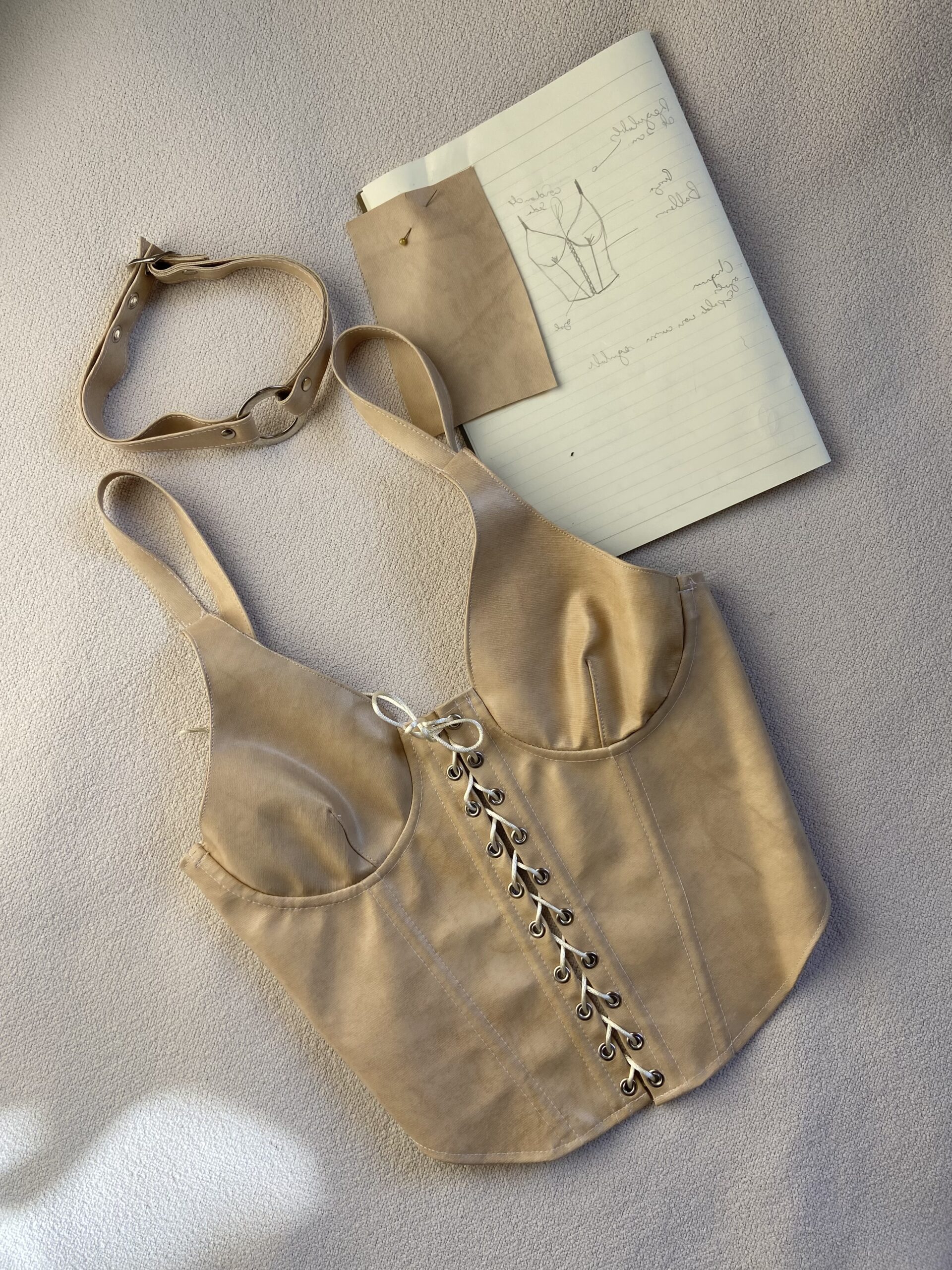 Corset Ginebra Natural con choker